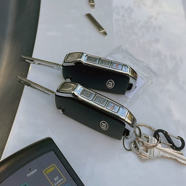 Keys Copy